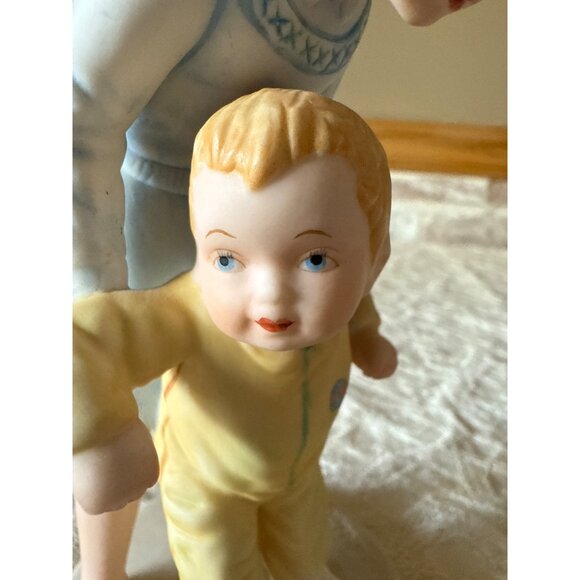 Helping Hands from A Childs World' by Frances Hook 1980 Roman Inc #2091 - Picture 9 of 16